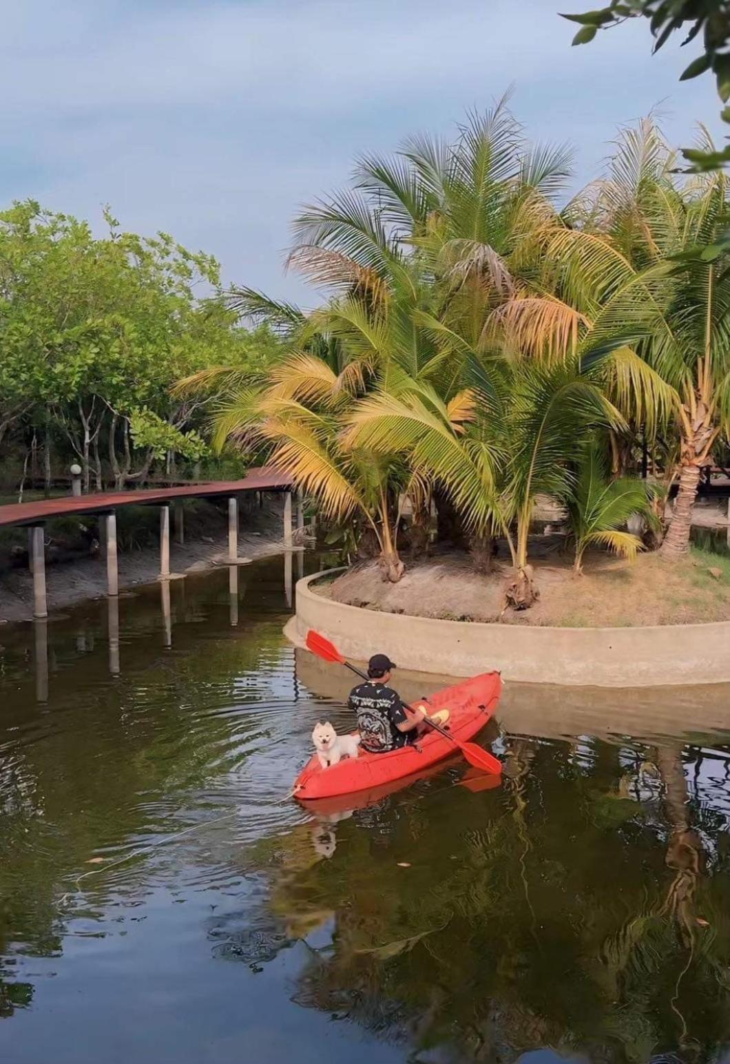 The Beatles Lagoon Chalong Exterior foto